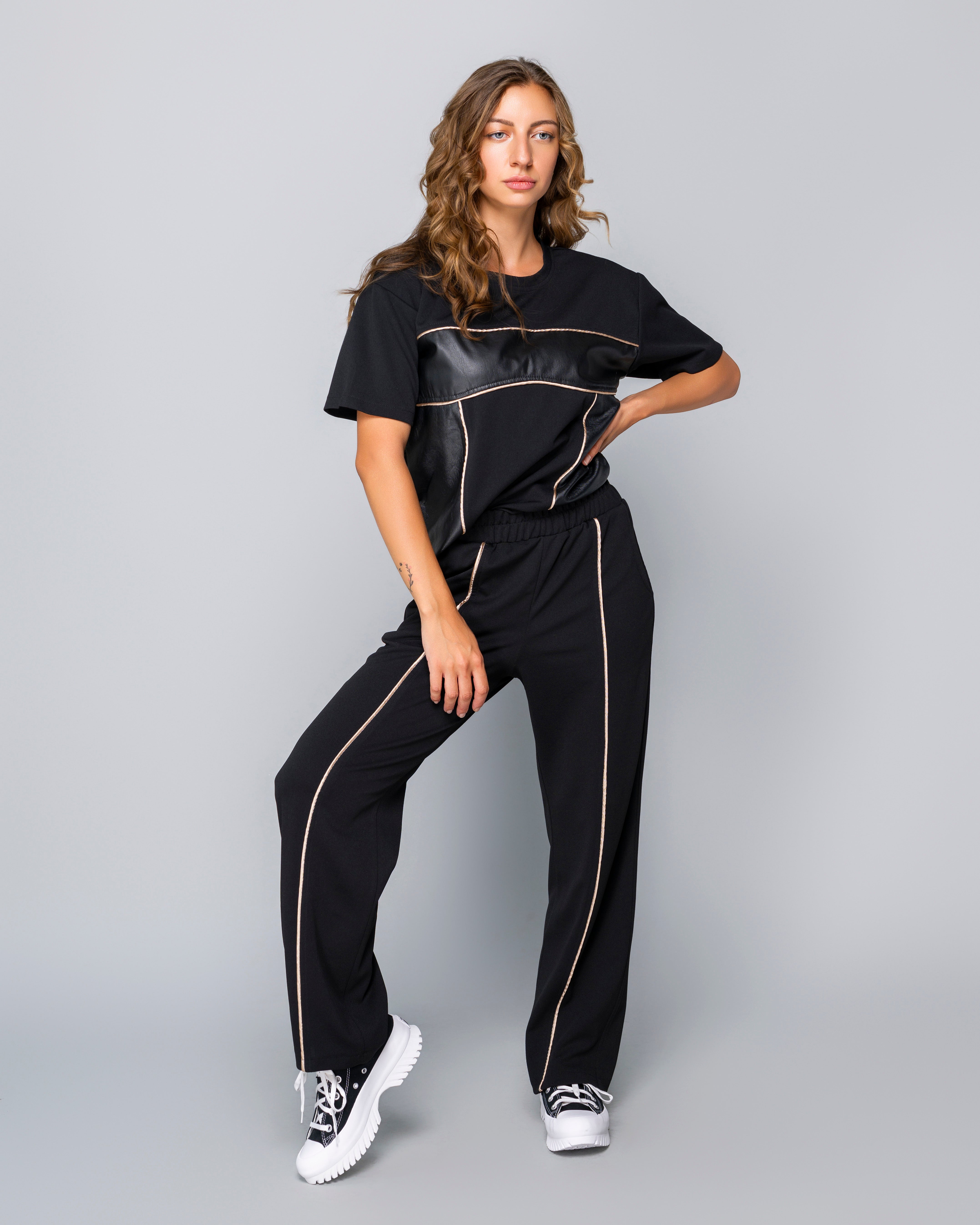 Екип "Elegant Rush Black"